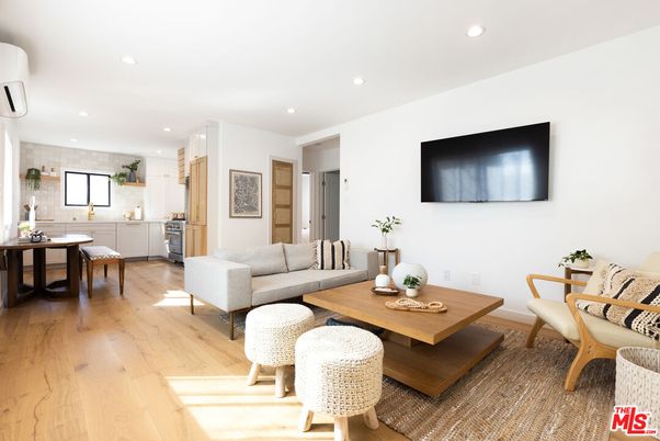 Dining room, Interior, Kitchen, Living room, Recessed Lighting, Wood Texture Flooring