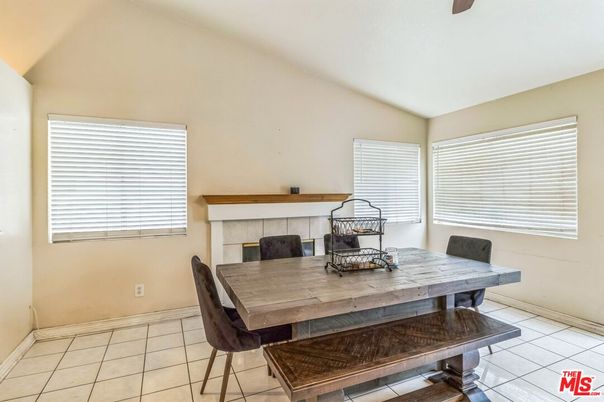 Dining room, Interior