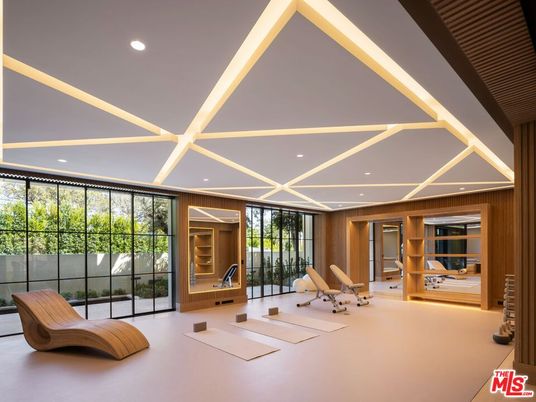 Fitness Equipment, Interior, Recessed Lighting