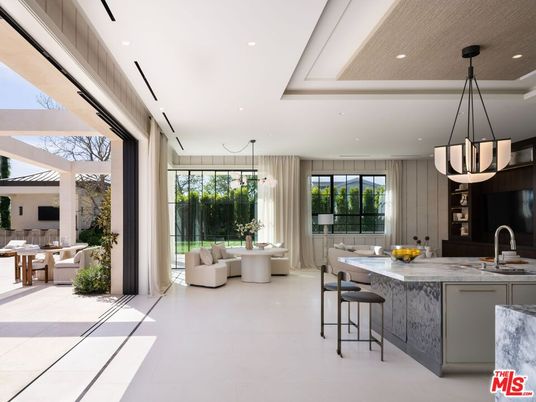 Dining room, Interior, Kitchen, Living room, Pendant Lights, Recessed Lighting