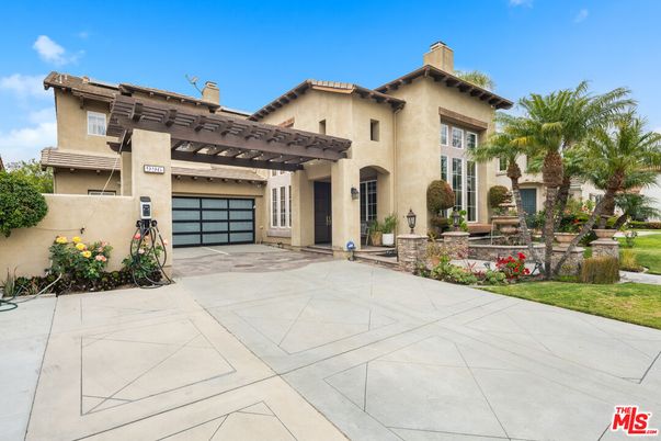 Attached, Backyard, Exterior, Facade, Mediterranean