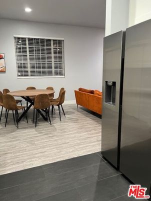 Dining room, Interior, Recessed Lighting