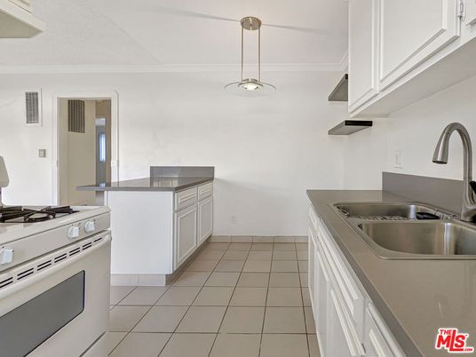 Interior, Kitchen, Pendant Lights