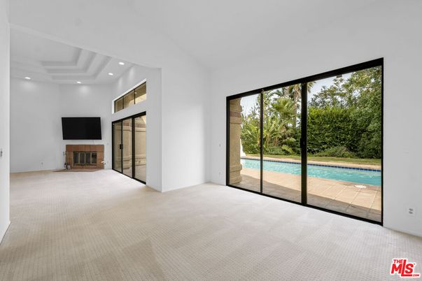 Empty room, Fireplace, Interior, Recessed Lighting