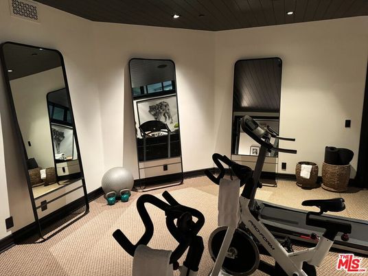 Fitness Equipment, Interior, Recessed Lighting