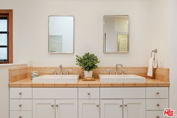 Bathroom, Dual Sink Vanities, Interior, Tile Countertops