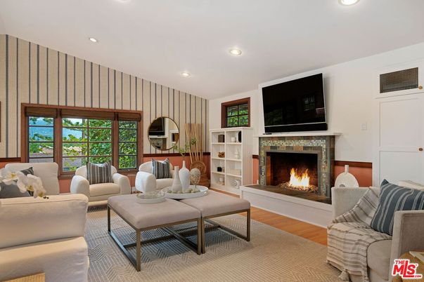 Fireplace, Interior, Living room, Recessed Lighting, Wood Texture Flooring