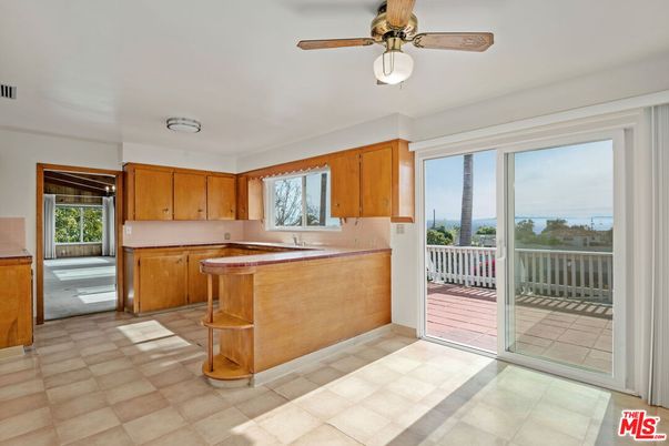 Interior, Kitchen, Water