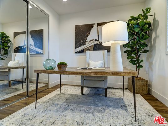 Home Office, Interior, Recessed Lighting, Wood Texture Flooring