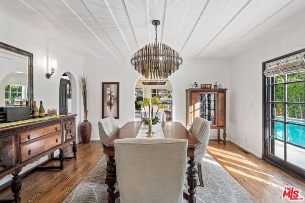 Chandelier, Dining room, Interior, Wood Texture Flooring