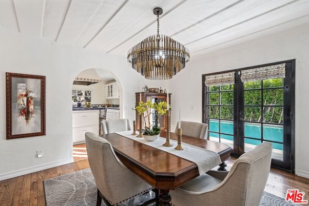Chandelier, Dining room, Interior, Wood Texture Flooring