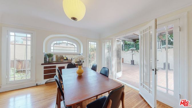 Dining room, Interior, Wood Texture Flooring