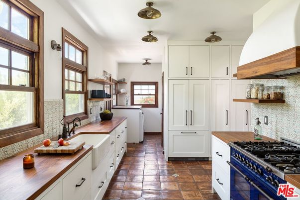 Interior, Kitchen