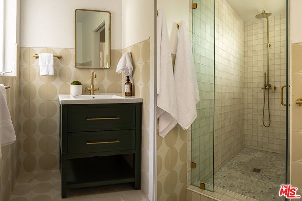 Bathroom, Glass Shower, Interior