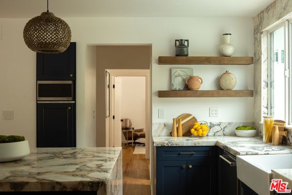 Interior, Kitchen, Pendant Lights