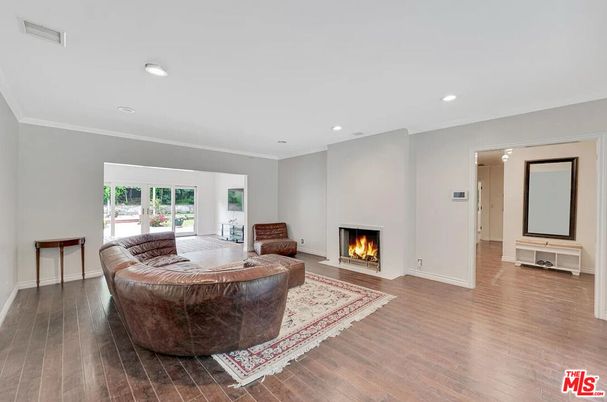 Fireplace, Interior, Living room, Recessed Lighting, Wood Texture Flooring