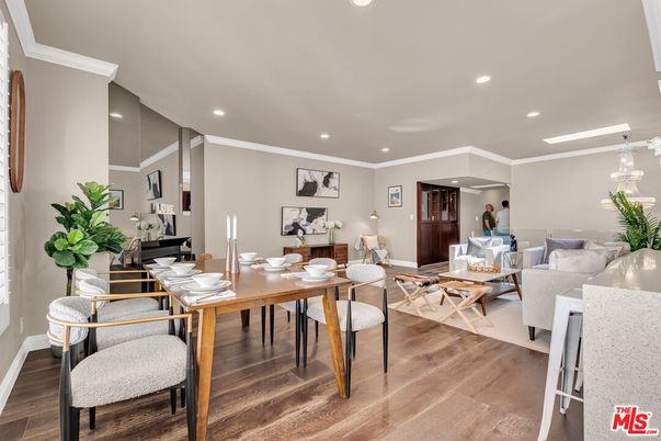 Dining room, Interior, Living room, Pendant Lights, Recessed Lighting, Wood Texture Flooring