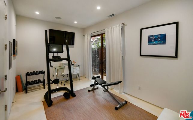 Fitness Equipment, Interior, Recessed Lighting
