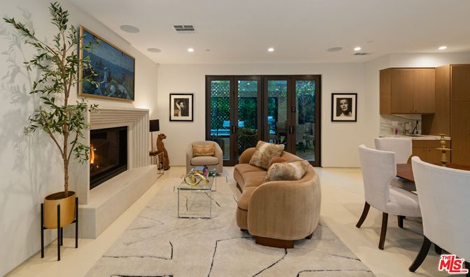 Fireplace, Interior, Living room, Recessed Lighting