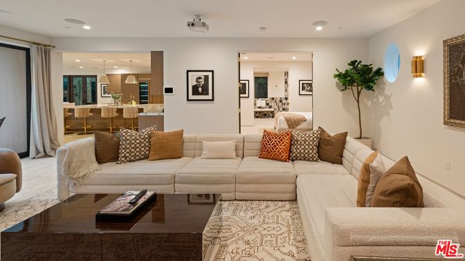 Interior, Kitchen, Living room, Pendant Lights, Recessed Lighting