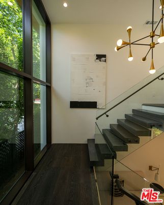 Interior, Pendant Lights, Recessed Lighting, Wood Texture Flooring