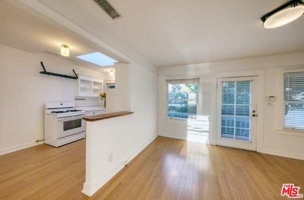 Empty room, Interior, Kitchen, Wood Texture Flooring