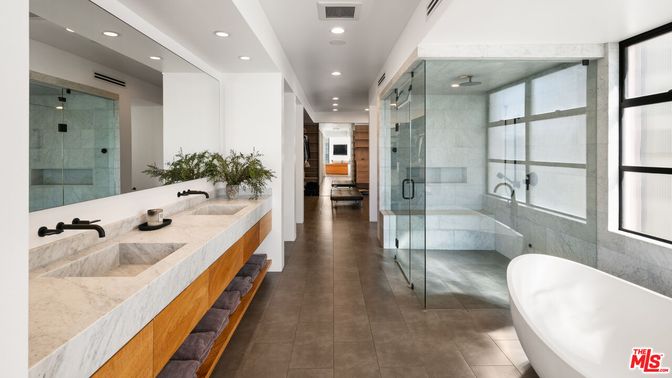 Bathroom, Dual Sink Vanities, Free Standing Baths, Glass Shower, Interior, Recessed Lighting