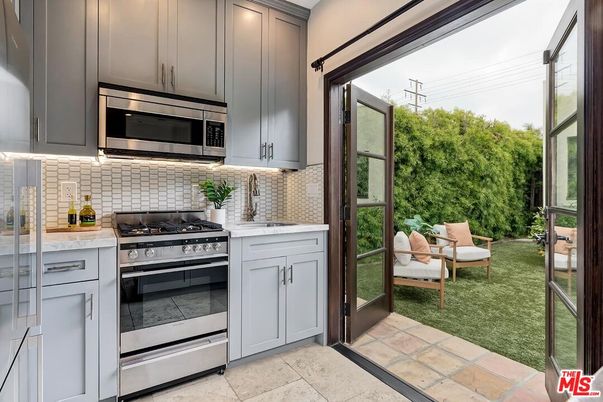 Interior, Kitchen, Stainless Steel Appliances