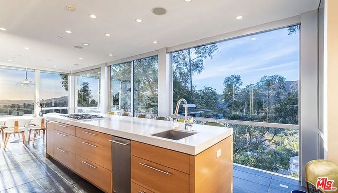 Dining room, Interior, Kitchen, Pendant Lights, Recessed Lighting, Stainless Steel Appliances