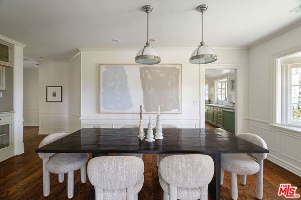 Dining room, Interior, Kitchen, Pendant Lights, Wood Texture Flooring