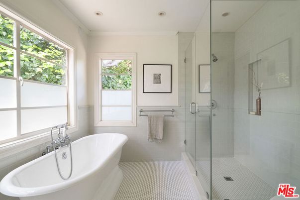 Bathroom, Free Standing Baths, Glass Shower, Interior, Recessed Lighting