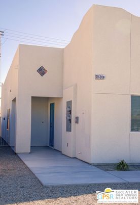 Exterior, Facade, None