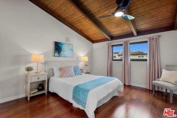 Bedroom, Interior, Wooden Beams, Wooden Ceilings, Wood Texture Flooring