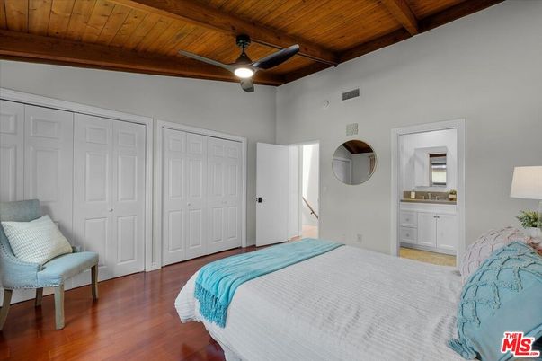 Bedroom, Interior, Wooden Beams, Wooden Ceilings, Wood Texture Flooring