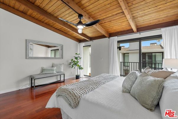 Bedroom, Interior, Wooden Beams, Wooden Ceilings, Wood Texture Flooring