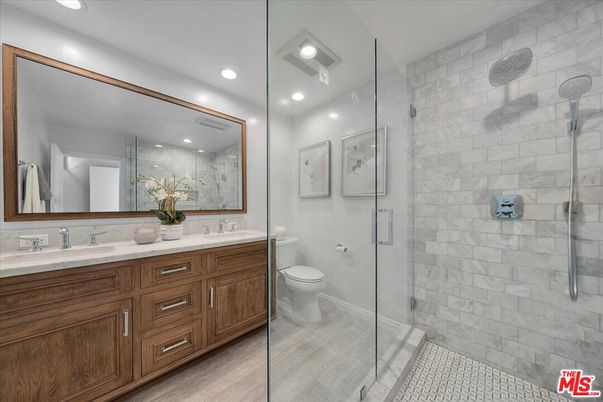 Bathroom, Dual Sink Vanities, Glass Shower, Interior, Recessed Lighting