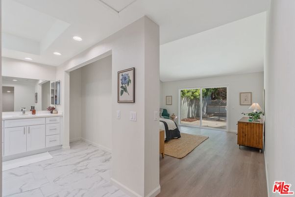 Bathroom, Interior, Marble, Recessed Lighting, Wood Texture Flooring