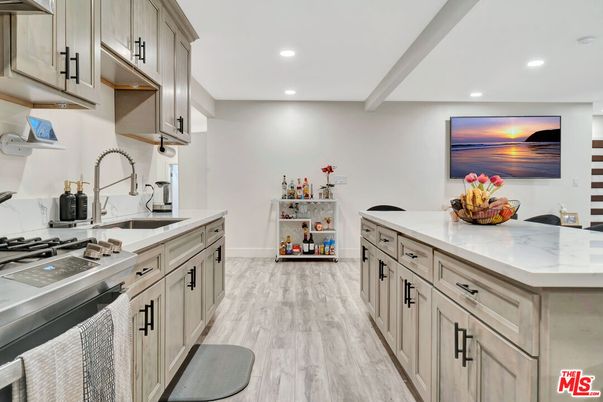 Interior, Kitchen, Recessed Lighting, Wood Texture Flooring
