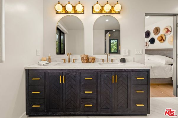 Bathroom, Bedroom, Dual Sink Vanities, Interior, Wood Texture Flooring