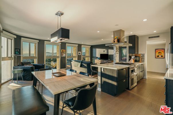 Dining room, Interior, Kitchen, Living room, Pendant Lights, Recessed Lighting, Wood Texture Flooring