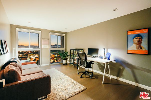 Home Office, Interior, Recessed Lighting, Wood Texture Flooring