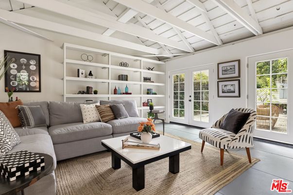Interior, Living room