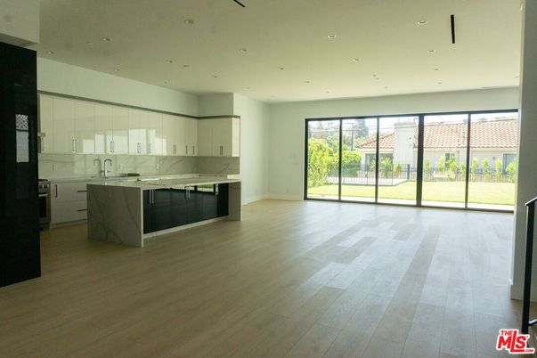 Interior, Kitchen, Marble Walls, Recessed Lighting, Wood Texture Flooring