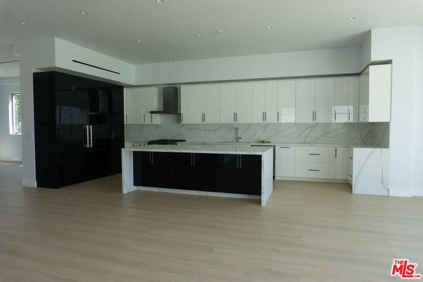 Interior, Kitchen, Marble Walls, Recessed Lighting, Wood Texture Flooring
