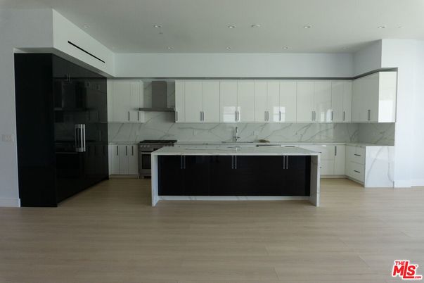 Interior, Kitchen, Marble Walls, Recessed Lighting, Wood Texture Flooring