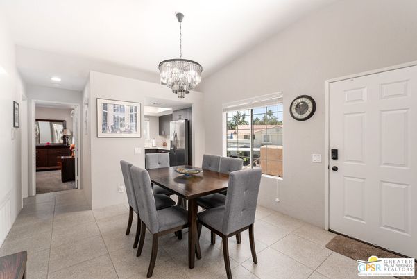 Chandelier, Dining room, Interior, Kitchen, Recessed Lighting