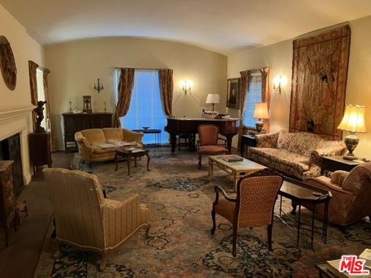 Fireplace, Interior, Living room
