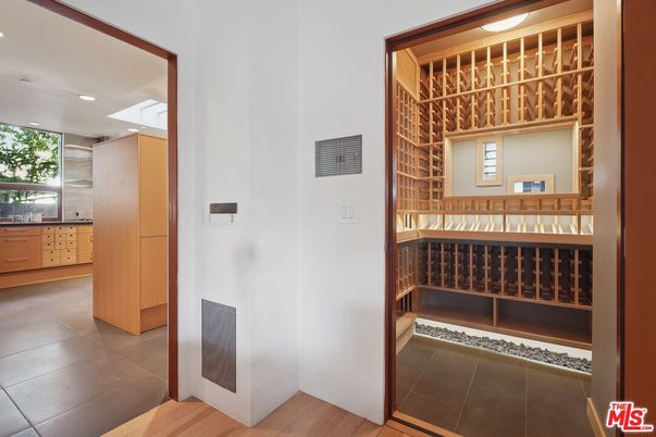 Interior, Recessed Lighting, Wine Storage