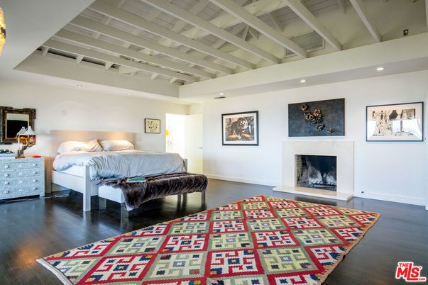 Bedroom, Fireplace, Interior, Recessed Lighting, Wood Texture Flooring