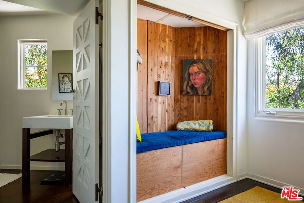 Interior, Wooden Walls